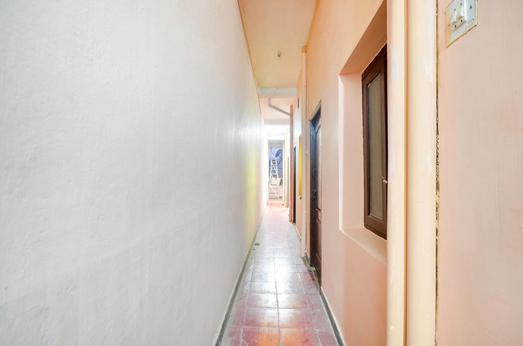 Hotel O Sri Murugan Lodge Coimbatore Ngoại thất bức ảnh